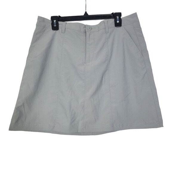 Patagonia Women's Intercontinental Hideaway Skort Outdoor Green/Grey Size 12 - Picture 1 of 11
